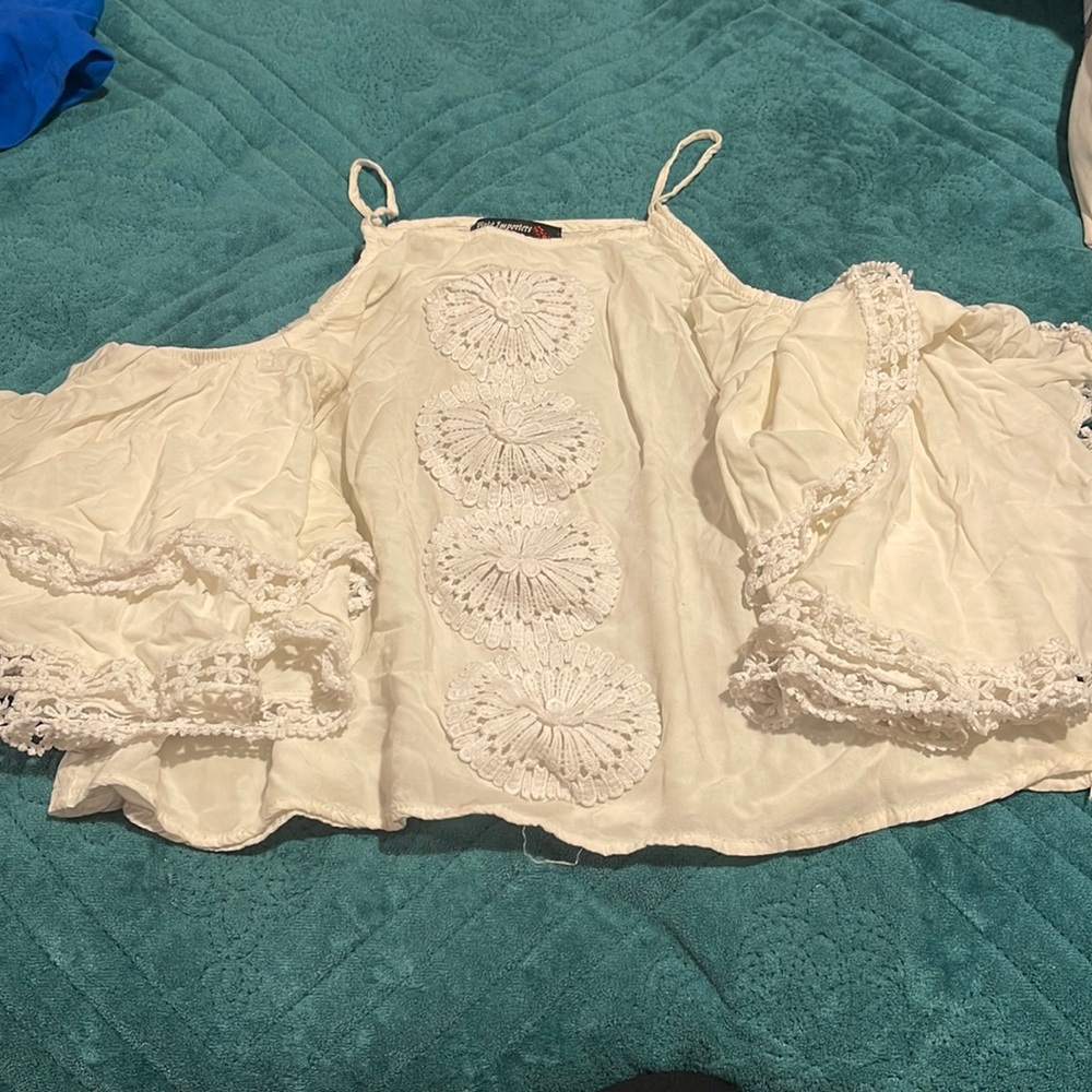 Cropped blouse